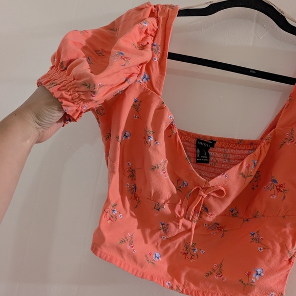 Floral Puff Sleeve Top - Coral - Picture 3 of 6